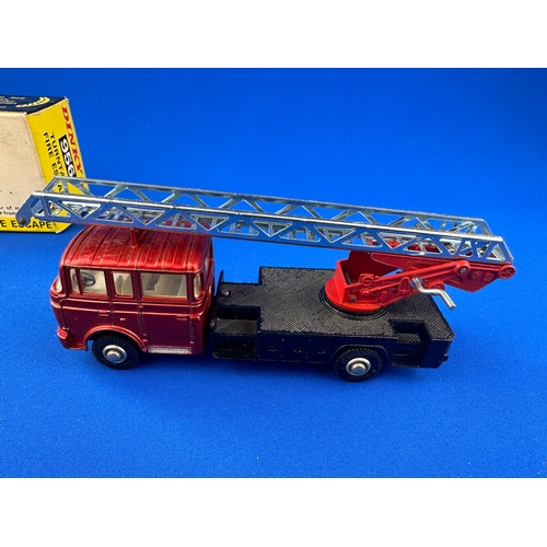 106 - Dinky Toys Diecast Turntable Fire Truck 956