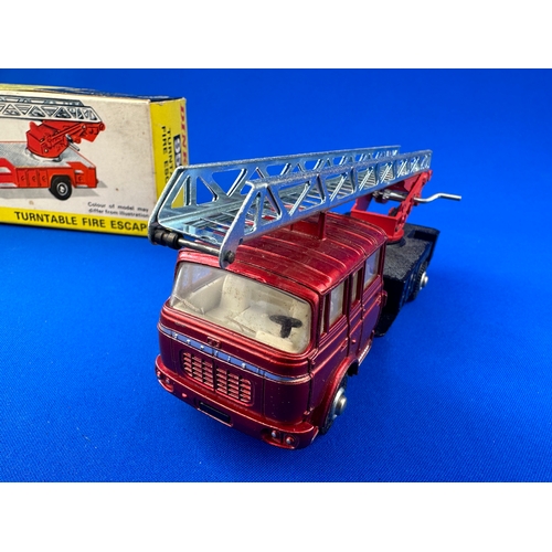 106 - Dinky Toys Diecast Turntable Fire Truck 956