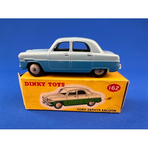 112 - Dinky Toys Diecast Ford Zephyr Saloon 162 Boxed