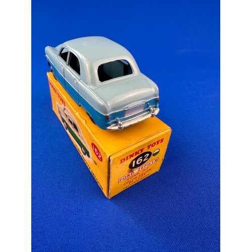 112 - Dinky Toys Diecast Ford Zephyr Saloon 162 Boxed