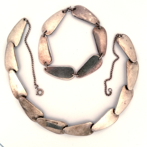 24 - 925 Silver Modernist Necklace & Bracelet Set 52.5g