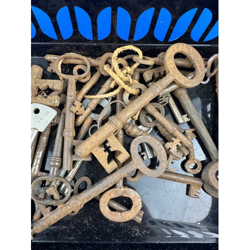 239 - Basket of Antique & Vintage Keys