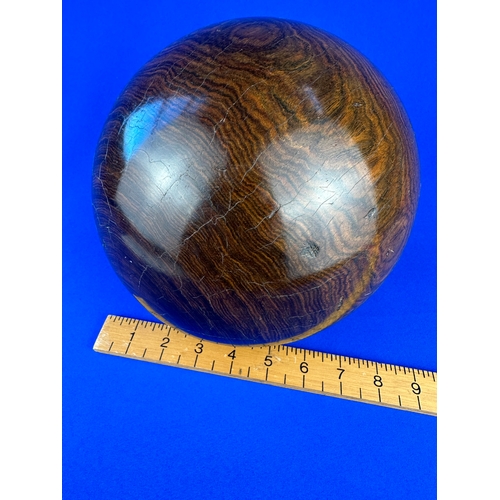 230 - Large Antique Lignum Vitae Sphere over 5kg in weight. 8.15 inch Diameter