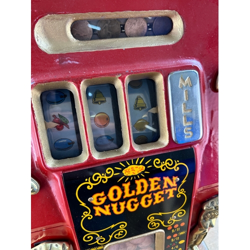 227 - 1940's Mills Golden Nugget One Arm Bandit Machine In Working Order. Needs a little TLC to make perfe... 