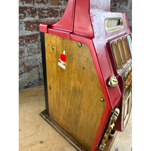 227 - 1940's Mills Golden Nugget One Arm Bandit Machine In Working Order. Needs a little TLC to make perfe... 