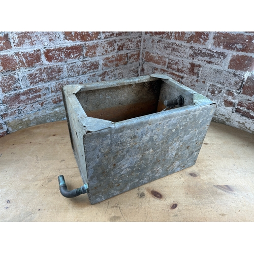 175 - Vintage Galvanised Cistern Tank - Garden Pot / Feature