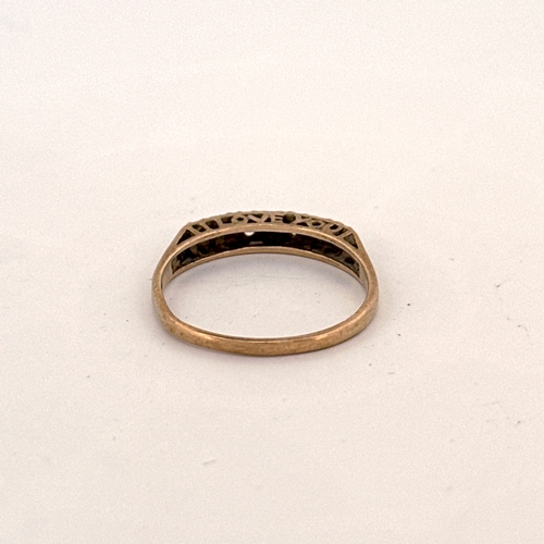 26 - 9ct Gold 'I Love You Ring' size O 1.4g