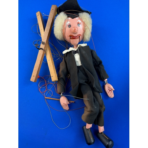 105 - Pelham 'Headmaster' Puppet