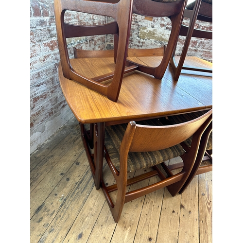 512 - Mid Century Portwood Sleigh Leg Extending Dining Table & Six Chairs in Great Condition