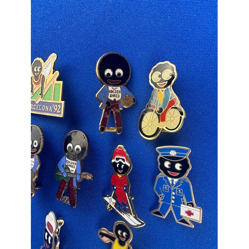 296 - Group of Assorted Golly Badges