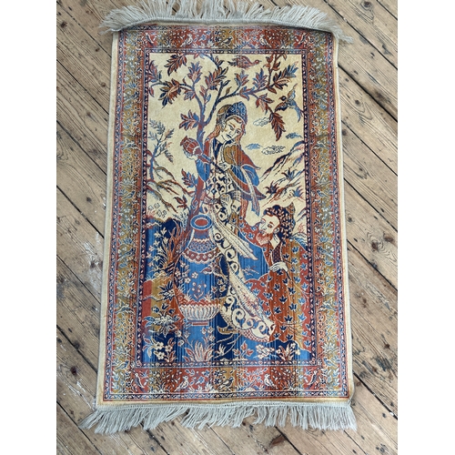 489 - Small Vintage Pictorial Isfahan Rug (113cm / 68cm)