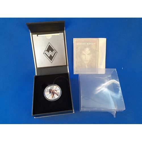 507 - Boxed Royal Canadian Mint Wonder Woman $10 Fine Silver Coin – 15.87g nominal metal weight, 34mm diam... 