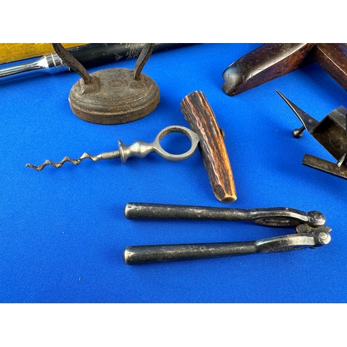 437 - Small Collectable Tools etc including: Dunlop Twin Tyre Pressure Gauge, Bottle Opener, Carpenters Sc... 