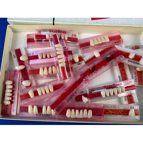 440 - Vintage Dentists Resin Dentures