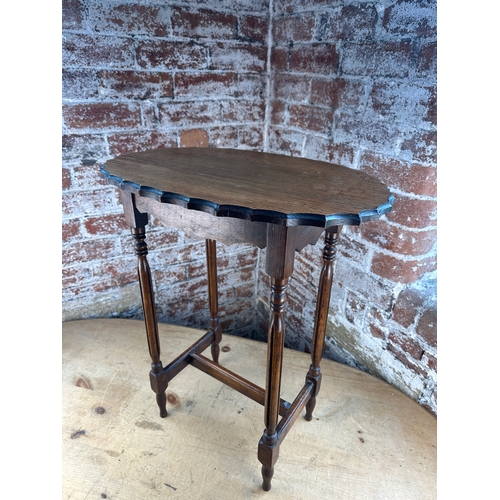 856 - Small Occasional /Lamp Table