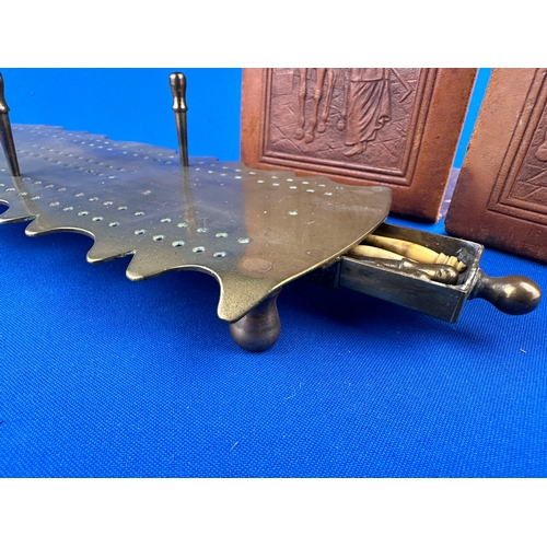 412 - Antique Brass Cribbage Board with Pegs & Vintage Leather Book Ends