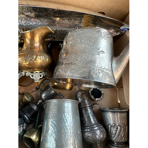 394 - Box of Mixed Metalware Items