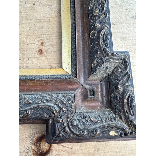 400 - Antique Picture Frame