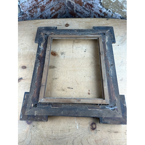 400 - Antique Picture Frame