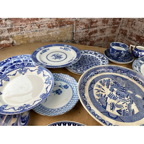 565 - Group of Antique & Vintage Blue & White Plates including Minton