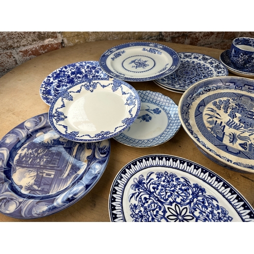 565 - Group of Antique & Vintage Blue & White Plates including Minton