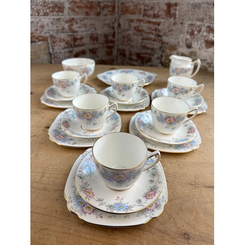 570 - Vintage Floral Pattern Six Piece Tea Service