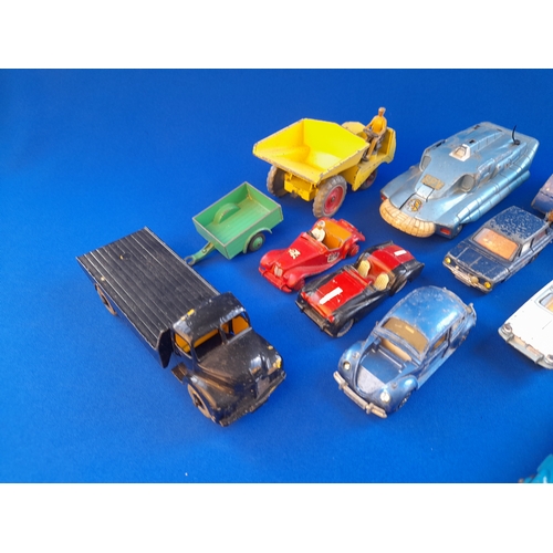 309 - 2 Trays of Playworn Dinky Toys Diecast Vehicles