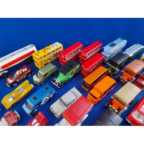 312 - 2 Trays of Small Scale Diecast including Matchbox, Corgi, Hot Wheels etc