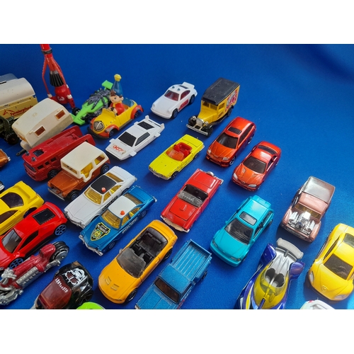 312 - 2 Trays of Small Scale Diecast including Matchbox, Corgi, Hot Wheels etc