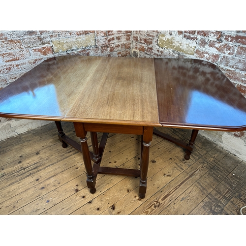 849 - Quality Gate Legged Extending Table - 145 x 98cm extended