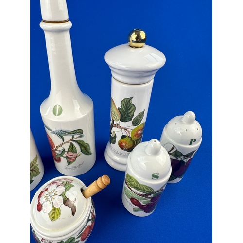 549 - Group of Portmeirion Botanic Garden items including Pepper Grinder