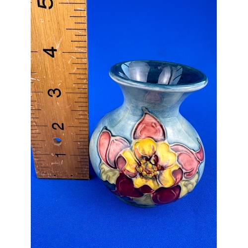 575 - Small Moorcroft Columbine Pattern Vase on Light Background