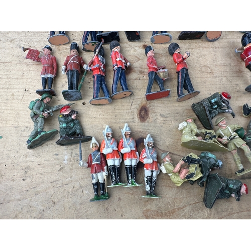 289 - Vintage Lead & Plastic Toy Soldiers