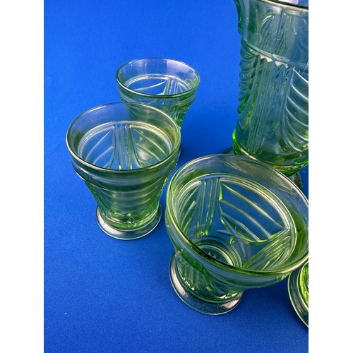 618 - Art Deco Green Glass Lemonade set - one glass as found