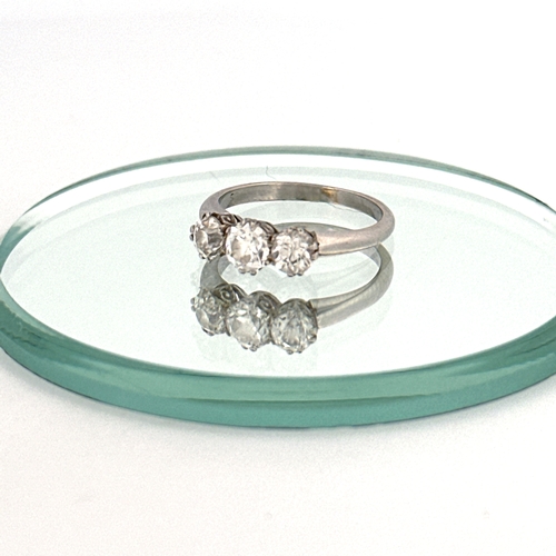 23 - Unmarked White Metal Ring Set with Three Substantial Diamonds size J 3.35g