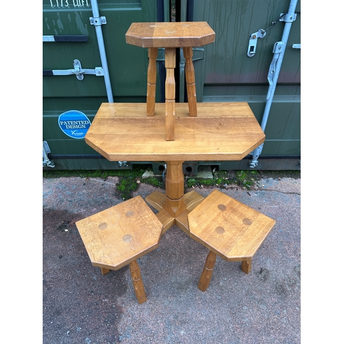 1027 - In the Style of Mouseman - Solid Oak Against Wall Table with Three Stools all with Horseshoe Motif -... 