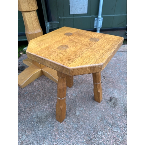 1027 - In the Style of Mouseman - Solid Oak Against Wall Table with Three Stools all with Horseshoe Motif -... 