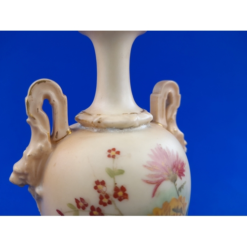 535 - Assorted Ceramic and Glassware Items including Wedgwood, Royal Worcester and Royal Doulton - some pi... 