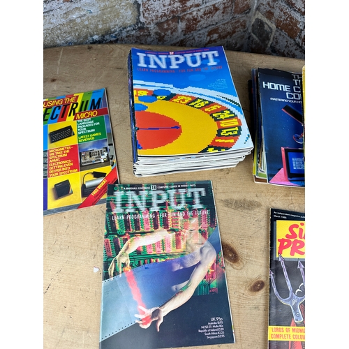 545 - Group of Vintage Computer Programming Magazines