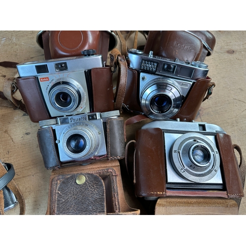 750 - Collection of 11 Vintage Cameras inc. Konica, Exakta, Zeiss Ikon Continette etc.