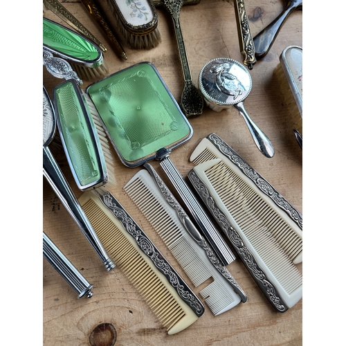 473 - Group of Vintage Dressing Table Items