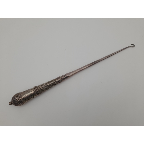 9 - Sheffield 1889 Sterling Silver Button Hook - William Hutton & Sons...