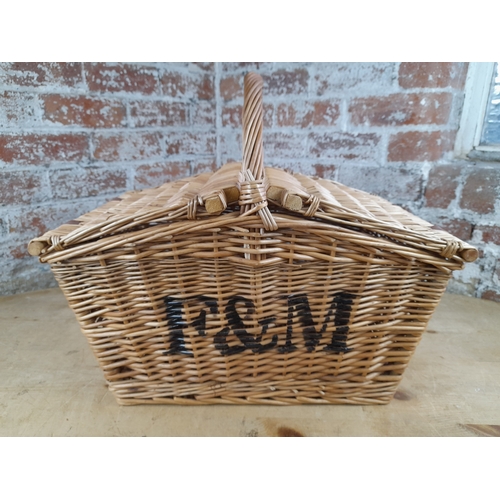 459 - Large Fortnum & Mason Picnic Hamper - 35 x 52 x 46cm