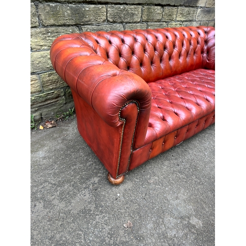 1002 - Red Chesterfield Sofa