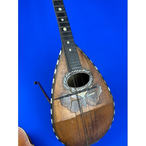 822 - vintage Mandolin and Violin for Restortion or Decoration