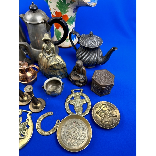 408 - Group of Small Collectables, Ceramics, Glass & Metalware