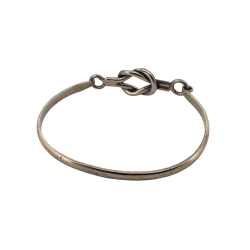 117 - Silver 'Lovers Knot' Bangle, London 1999. 14.2g