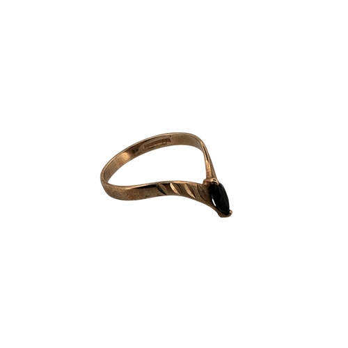 186 - Nine Carat Gold Wishbone Ring with Black Stone, size M, 1.5g