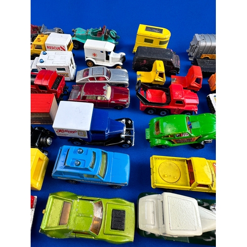 250 - Quantity of Playworn Diecast Car etc. including: Matchbox, Corgi, Hotwheels, Majorette etc.