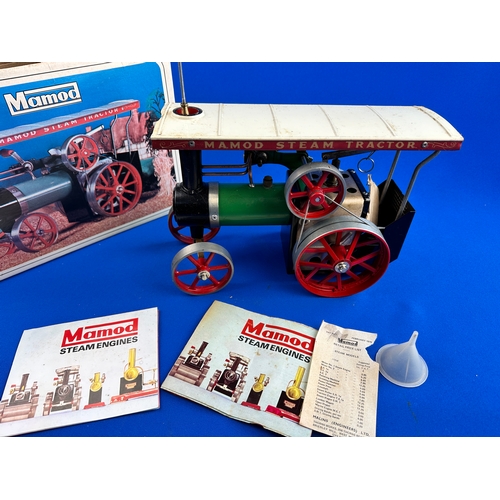 252 - Boxed Mamod T.E.1a Live Steam Engine with accessories